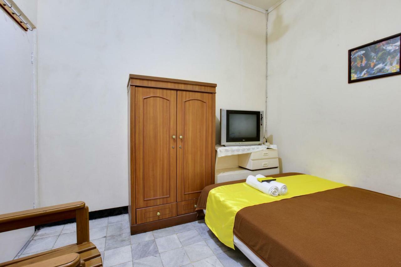 Lite Rooms Bogor Guest House Esterno foto