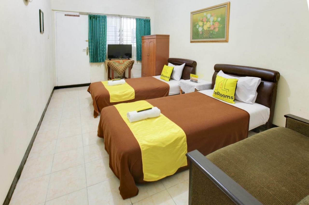 Lite Rooms Bogor Guest House Esterno foto