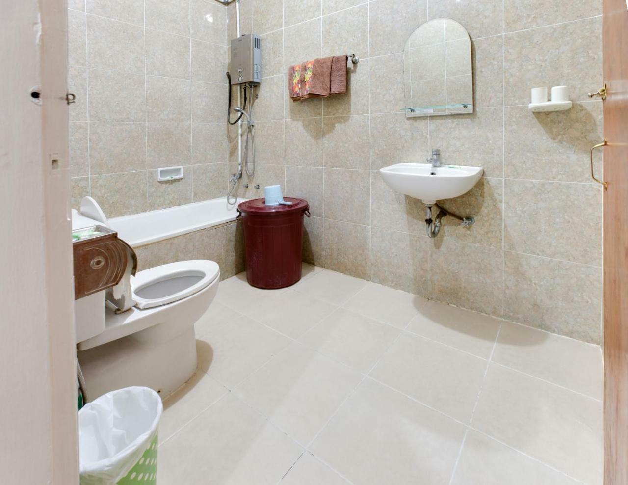 Lite Rooms Bogor Guest House Esterno foto